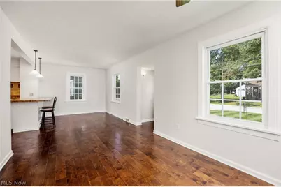221 Ohio Avenue, Wadsworth, OH 44281 - Photo 6