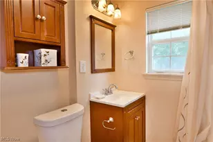 906 Elizabeth Ct, Cuyahoga Falls, OH 44221 - Photo 24