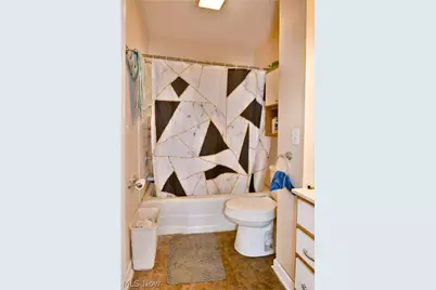906 Elizabeth Court, Cuyahoga Falls, OH 44221 - Photo 20