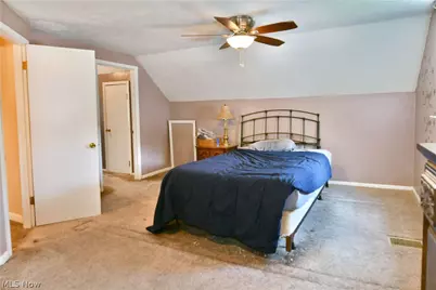 906 Elizabeth Court, Cuyahoga Falls, OH 44221 - Photo 32