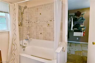906 Elizabeth Ct, Cuyahoga Falls, OH 44221 - Photo 26