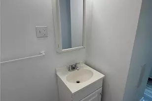 257 Arch St, Akron, OH 44304 - Photo 8