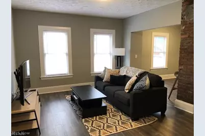 1387 W 69th Street #4, Loveland, OH 44102 - Photo 2