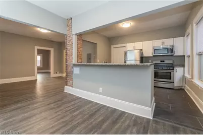1387 W 69th Street #4, Loveland, OH 44102 - Photo 4