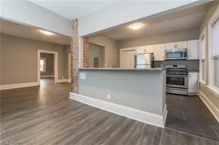 1387 W 69th St, Loveland, OH 44102 - Photo 4
