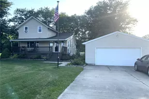 12096 Baumhart Rd, Amherst, OH 44001 - Photo 2