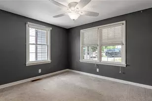 1751 Blaine Ave, Cambridge, OH 43725 - Photo 10