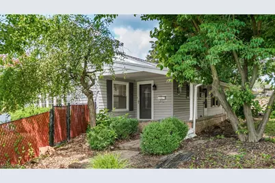 1751 Blaine Avenue, Cambridge, OH 43725 - Photo 2