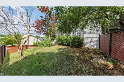 1751 Blaine Avenue, Cambridge, OH 43725 - Photo 38