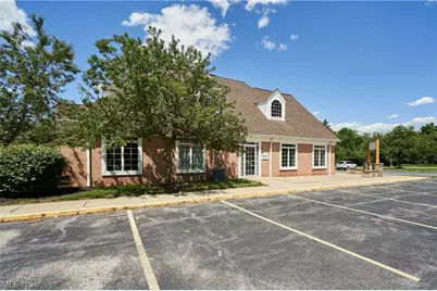 799 Suite 1A White Pond Drive, Akron, OH 44320 - Photo 2