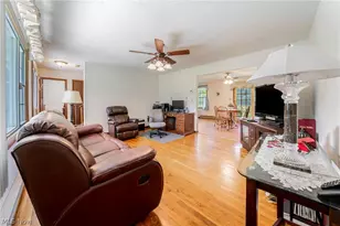 4760 Oster Rd, Sheffield Village, OH 44054 - Photo 8