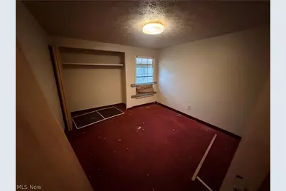 9404 Mount Auburn Avenue, Loveland, OH 44104 - Photo 22