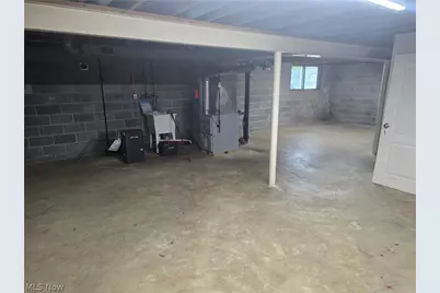 23580 Comstock Road, Huber Heights, OH 44146 - Photo 10