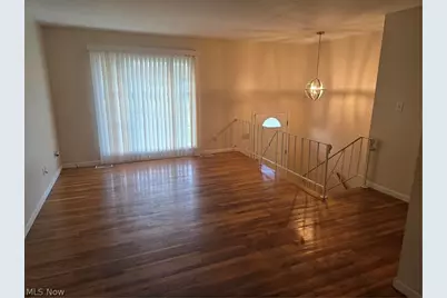 23580 Comstock Road, Huber Heights, OH 44146 - Photo 2