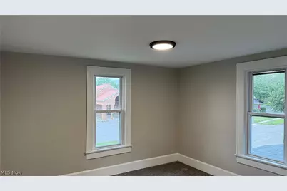 310 Broad Street, Wadsworth, OH 44281 - Photo 20