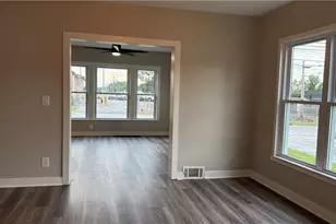310 Broad St, Wadsworth, OH 44281 - Photo 10