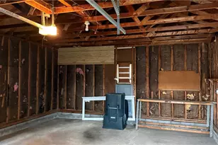 310 Broad St, Wadsworth, OH 44281 - Photo 6