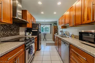 6478 Fairfax Dr, Mentor, OH 44060 - Photo 8