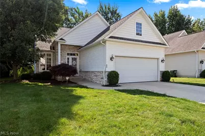 652 Lakeside Drive, Avon Lake, OH 44012 - Photo 2