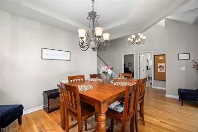 652 Lakeside Drive, Avon Lake, OH 44012 - Photo 4