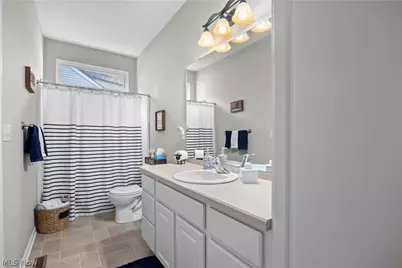 652 Lakeside Drive, Avon Lake, OH 44012 - Photo 24