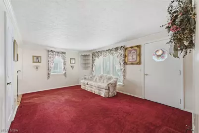 1108 Hawthorne Avenue SW, Canton, OH 44710 - Photo 4