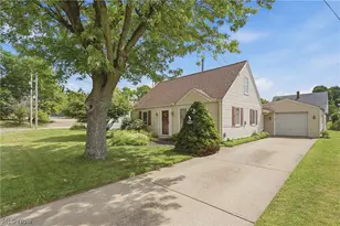 1108 Hawthorne Ave SW, Canton, OH 44710 - Photo 16