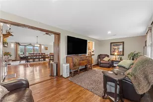 8120 Crow Rd, Litchfield, OH 44253 - Photo 14
