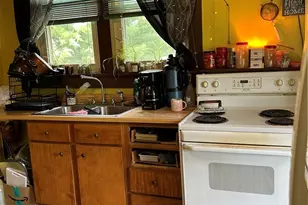 823 Graham Ave, Cambridge, OH 43725 - Photo 2