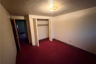 9420 Mt Auburn Ave, Loveland, OH 44104 - Photo 22