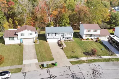 24611 Ridgeline Drive, Huber Heights, OH 44146 - Photo 22
