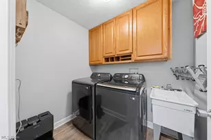 38524 Terrell Dr, North Ridgeville, OH 44039 - Photo 22