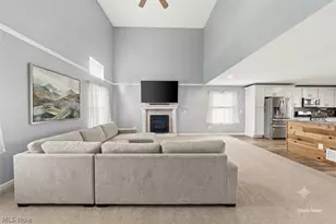 38524 Terrell Dr, North Ridgeville, OH 44039 - Photo 16