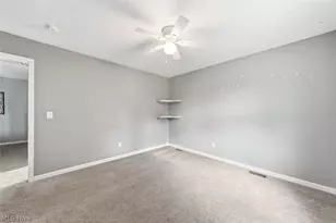 38524 Terrell Dr, North Ridgeville, OH 44039 - Photo 32