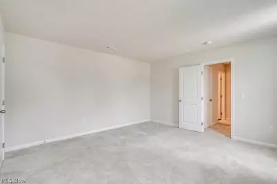 221 River Run Drive, Elyria, OH 44035 - Photo 26