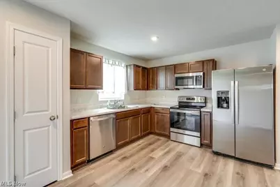 221 River Run Drive, Elyria, OH 44035 - Photo 20