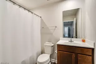 221 River Run Dr, Elyria, OH 44035 - Photo 10