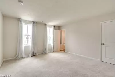 221 River Run Drive, Elyria, OH 44035 - Photo 24