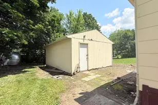 85 Shaefer St, Akron, OH 44311 - Photo 6