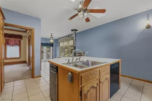 402 Williams Ave, Williamstown, WV 26187 - Photo 22