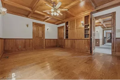 402 Williams Avenue, Williamstown, WV 26187 - Photo 28