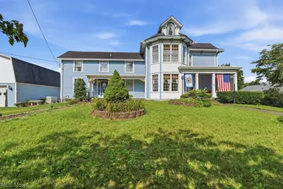 402 Williams Avenue, Williamstown, WV 26187 - Photo 8