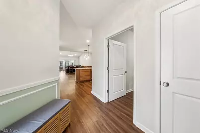 124 Acorn Lane, Elyria, OH 44035 - Photo 6