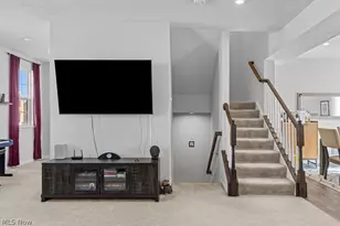 4013 N Steels Cir, Stow, OH 44224 - Photo 2