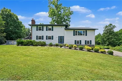 952 Ravenna Road, Kent, OH 44240 - Photo 1