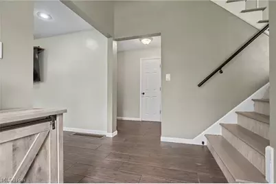 952 Ravenna Road, Kent, OH 44240 - Photo 2