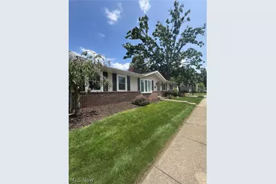 2017 10th Street, Cuyahoga Falls, OH 44221 - Photo 2