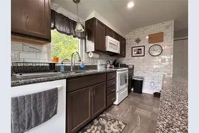 213 Oneal Street, Belpre, OH 45714 - Photo 12
