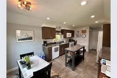 213 Oneal Street, Belpre, OH 45714 - Photo 10