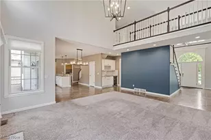 8021 Grayson Dr, Canfield, OH 44406 - Photo 6